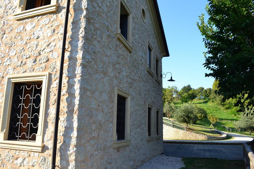 Casale La Rocchetta Bed & Breakfast Lonigo Ngoại thất bức ảnh